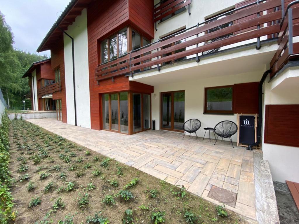 Miedzy Nami Apartamenty Щирк Экстерьер фото