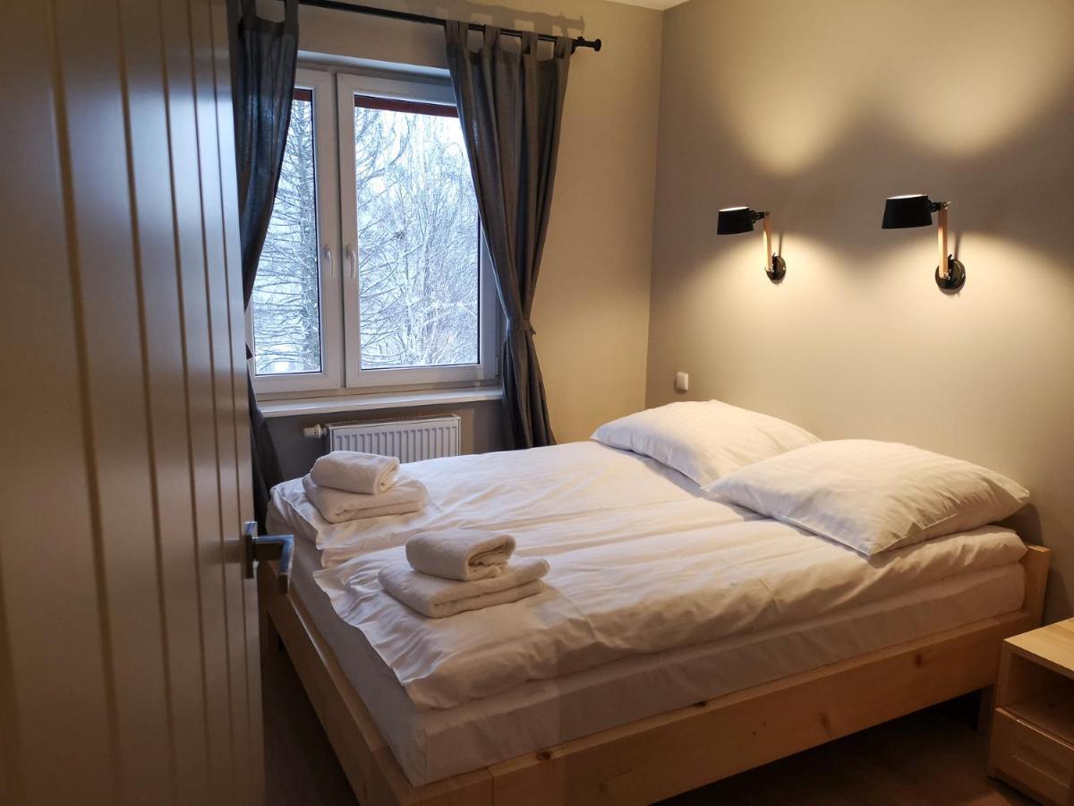 Miedzy Nami Apartamenty Щирк Экстерьер фото